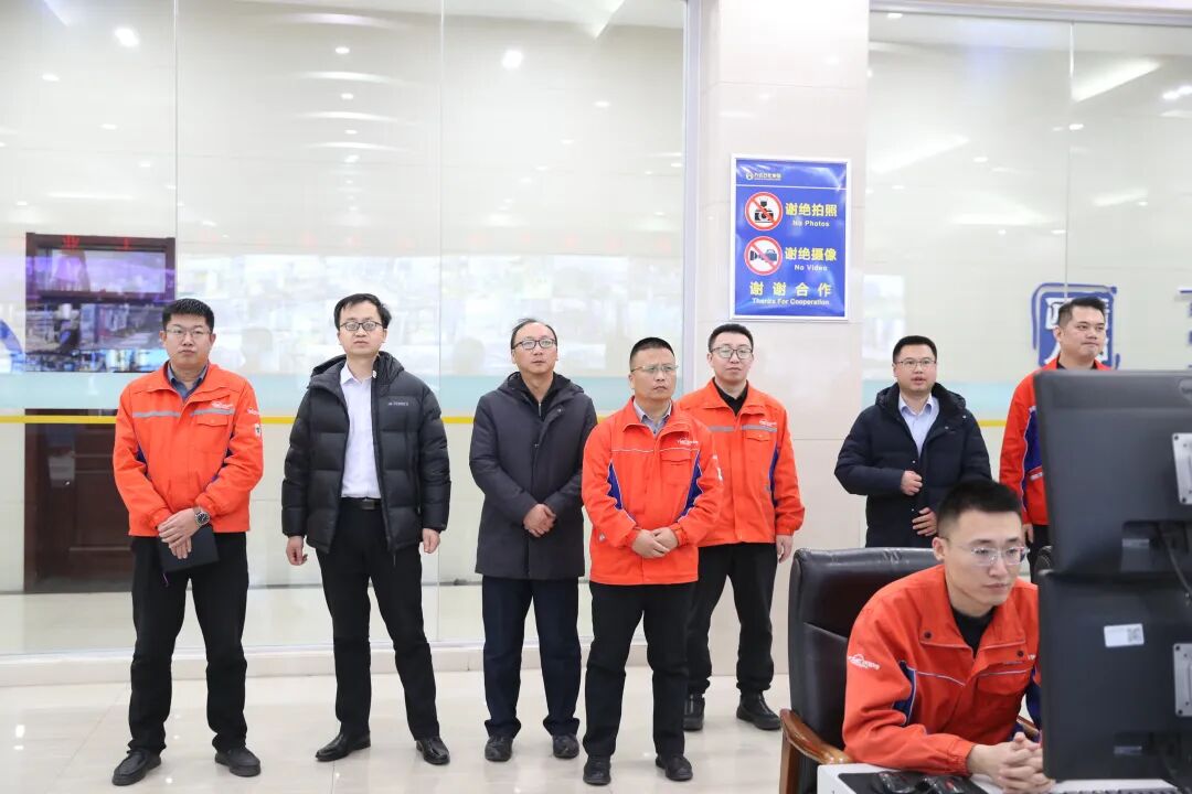 陕西科技大学与万达石化集团共建示范性实践教学基地